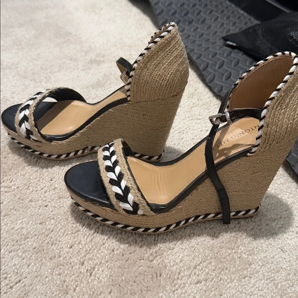 ANTONIO MELANI Black and Tan Woven Wedges - Picture 4 of 7
